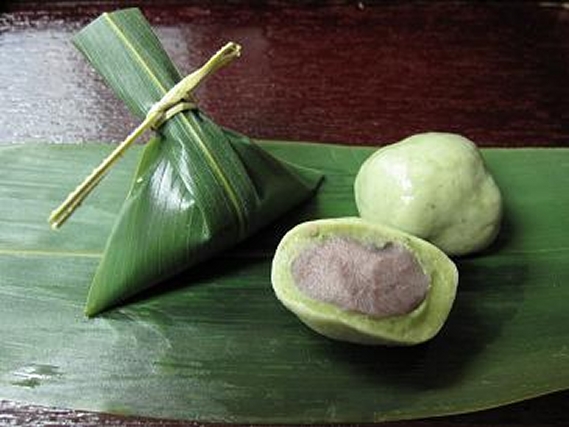 笹巻き麩饅頭の現物見本